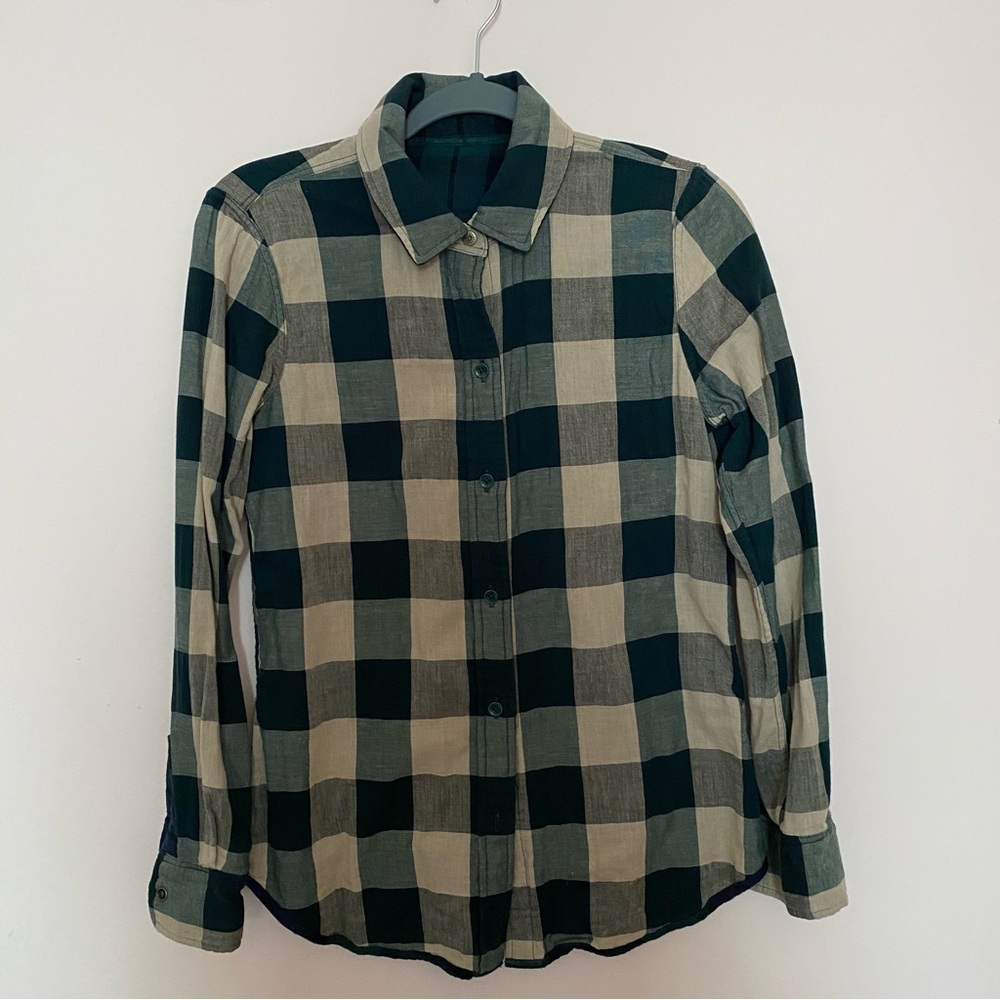 Faherty women’s organic cotton plaid reversible shirt